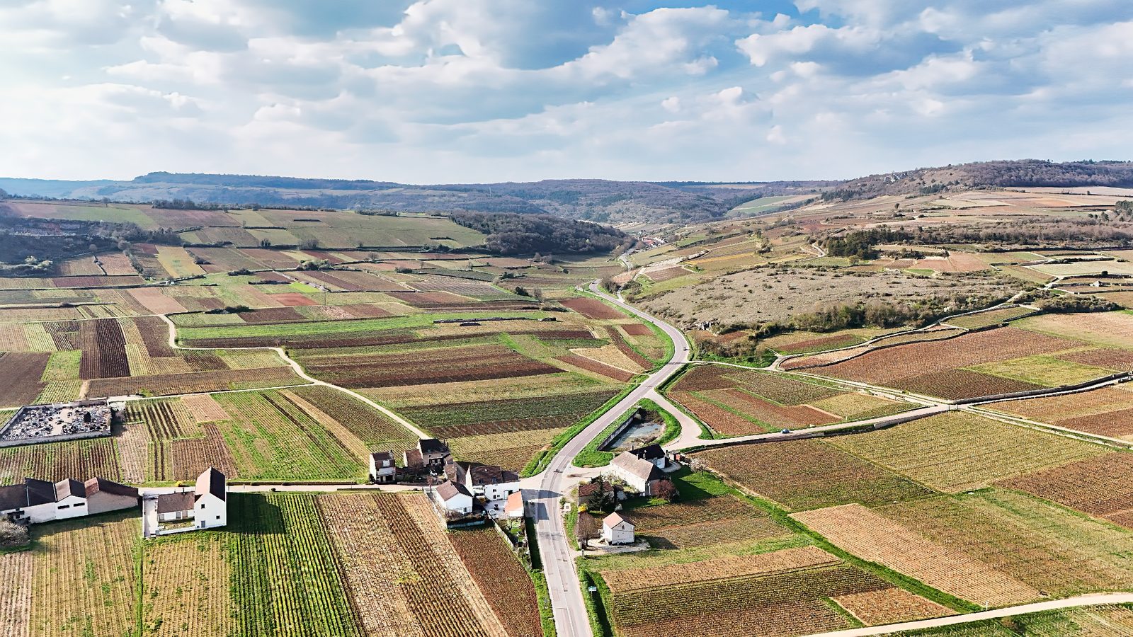 Paysage de Saône-et-Loire près de Chalon-sur-Saône, zone d'intervention pour la création de sites internet artisans.